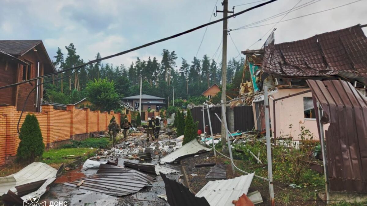 Кількість жертв російського удару по Київщині 24 липня зросла до 11: помер дипломат Мальтійського ордену