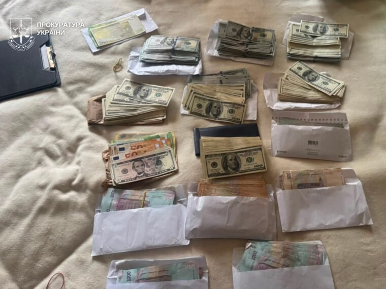 У Києві викрили схему незаконного оформлення інвалідності за 25-30 тисяч доларів