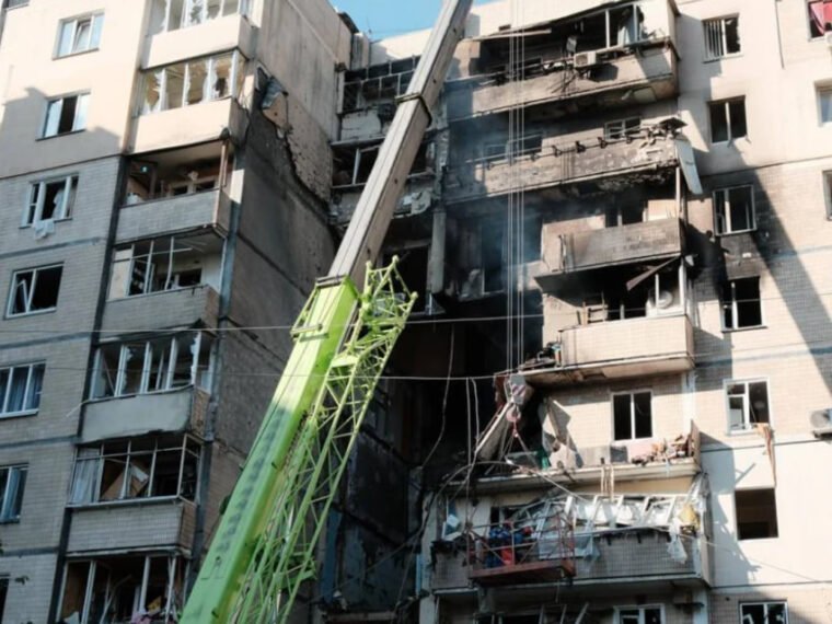 Допомога киянам: як отримати 10, 20 або 40 тисяч гривень за пошкоджене житло