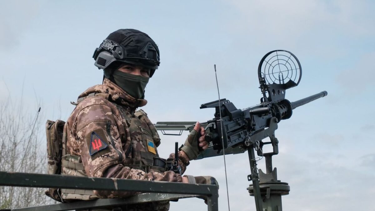Наслідки нічної атаки на Київщину: пошкодження та збиті дрони
