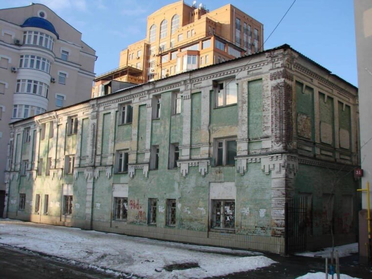 Прокуратура Києва оскаржує забудову на Подолі на місці історичної лісопильні