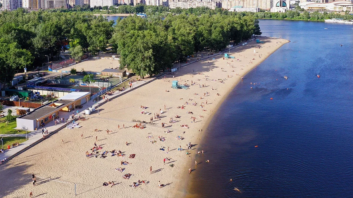Якість води на пляжах Києва: де можна і не можна купатися станом на 4 червня