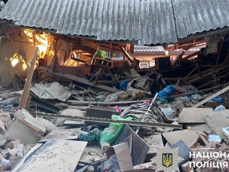 Атака на Київщину: 5 постраждалих, пошкоджено будинки в Броварському районі