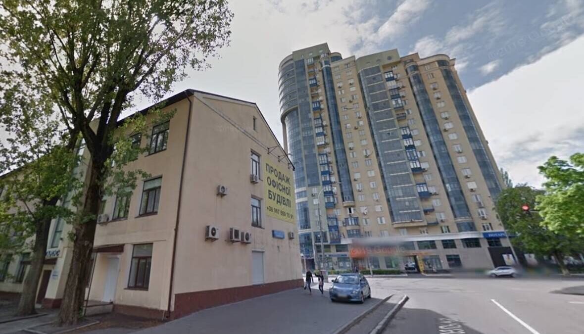 КМДА вимагає зупинити будівництво хмарочоса на вулиці Князів Острозьких, 43/11