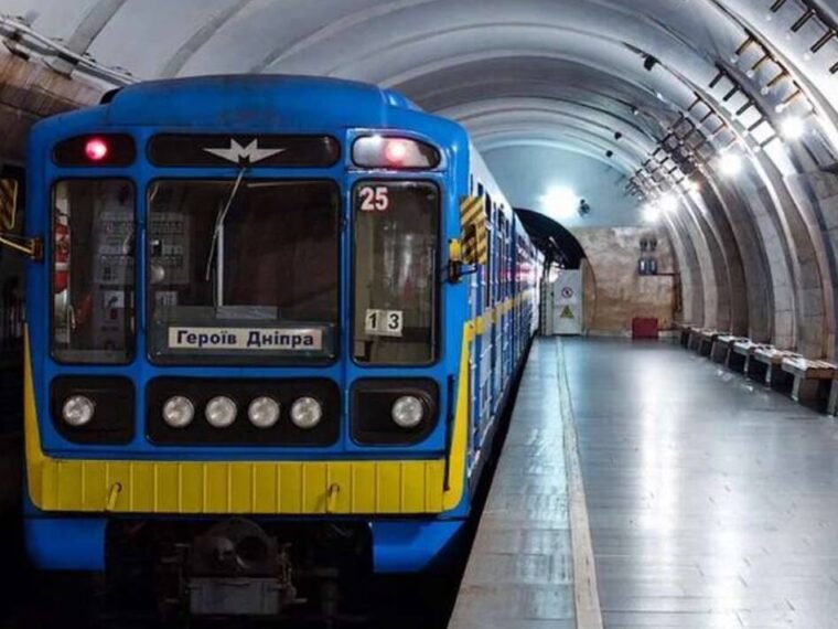 Київський метрополітен: 97% збитків міського транспорту — аналіз фінансів