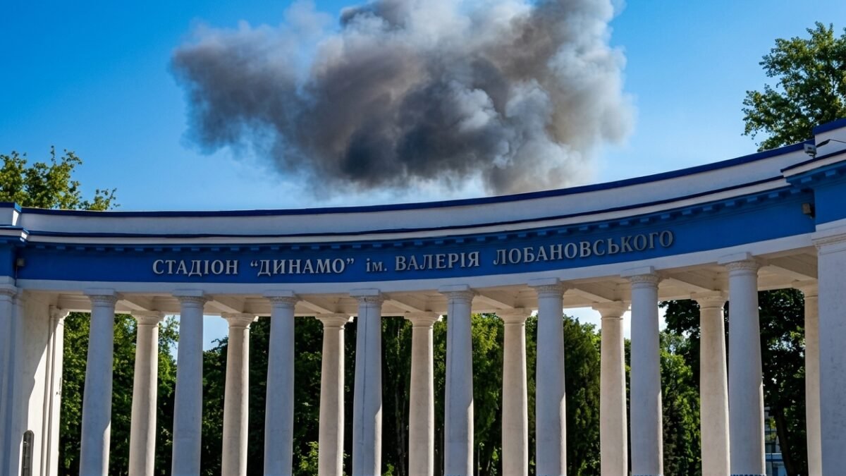 Скільки повітряних тривог пролунало в Києві 27 серпня та їхня загальна тривалість