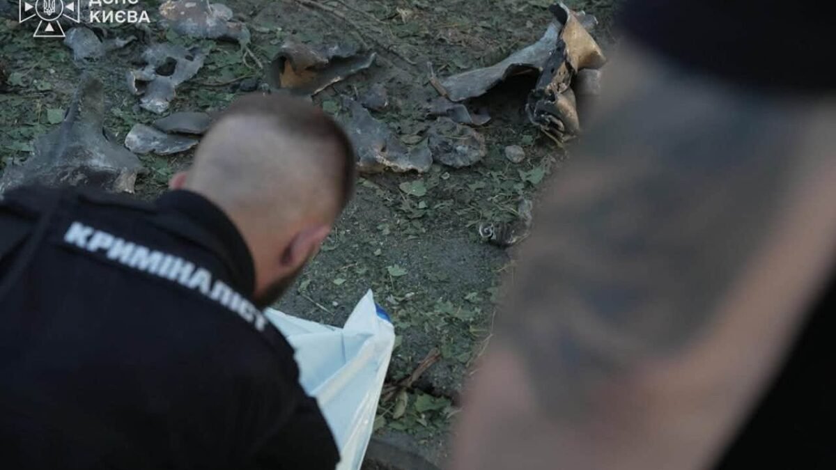 Обстріл Дарницького району: 7 загиблих, 14 поранених та штаби допомоги