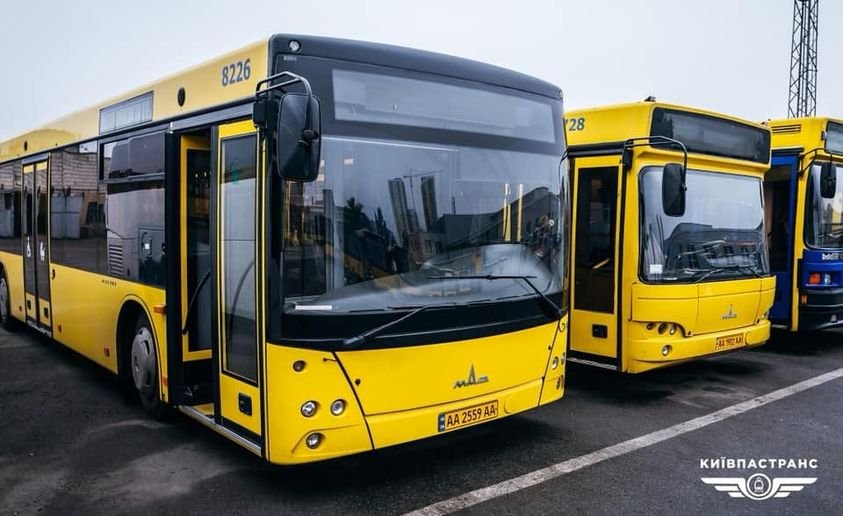 У Києві 25 серпня змінять маршрути автобусів №46 та №112