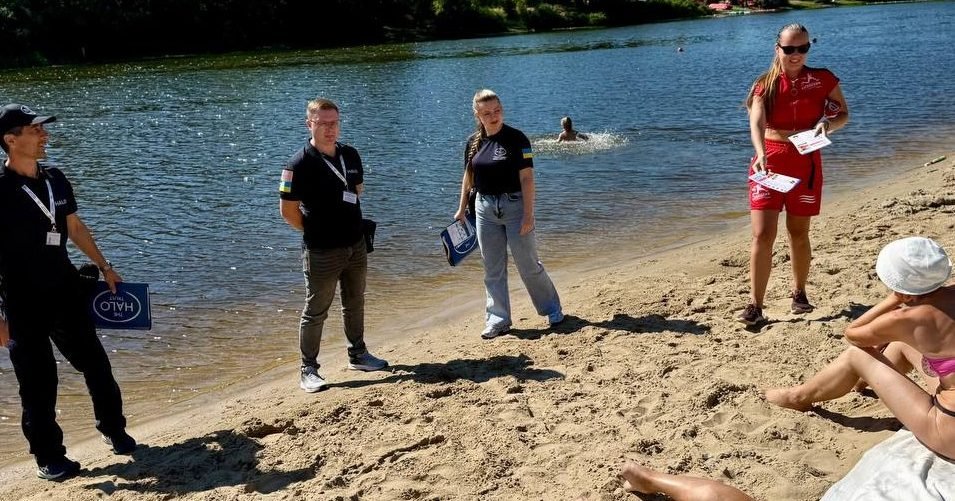 На пляжах Києва провели кампанію з мінної безпеки