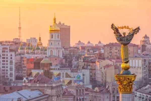 Долучіться до формування Програми розвитку Києва на 2027–2029 роки: як подати пропозиції