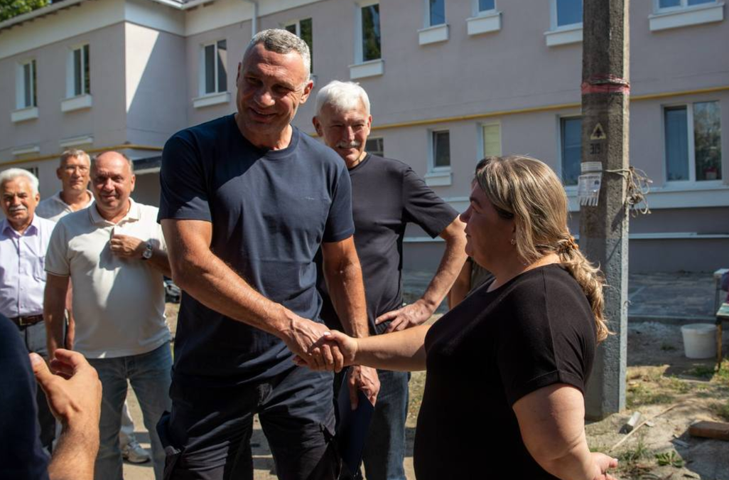Відбудова житла в Святошинському районі: як тривають роботи та хто фінансує