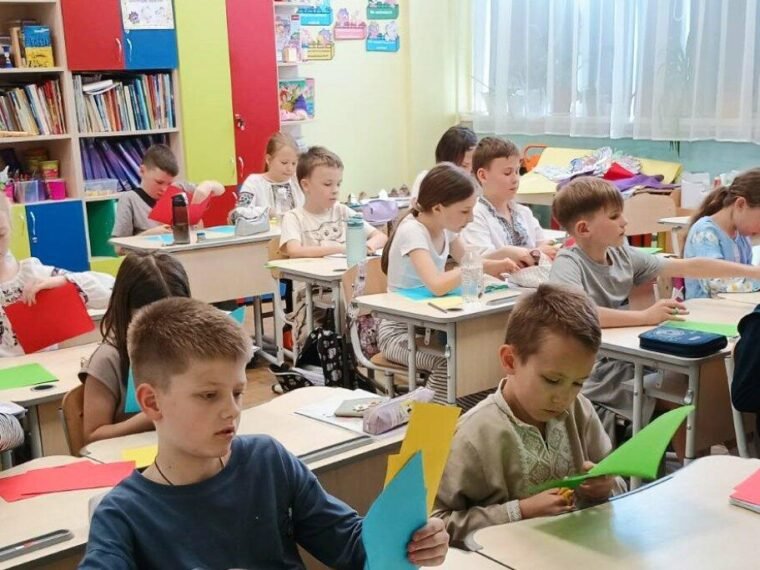 Школи Києва: як працює освітній процес під час повітряних тривог