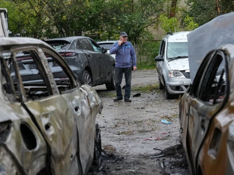 Наслідки нічного обстрілу Києва: пошкоджено пологовий будинок та житлові будинки