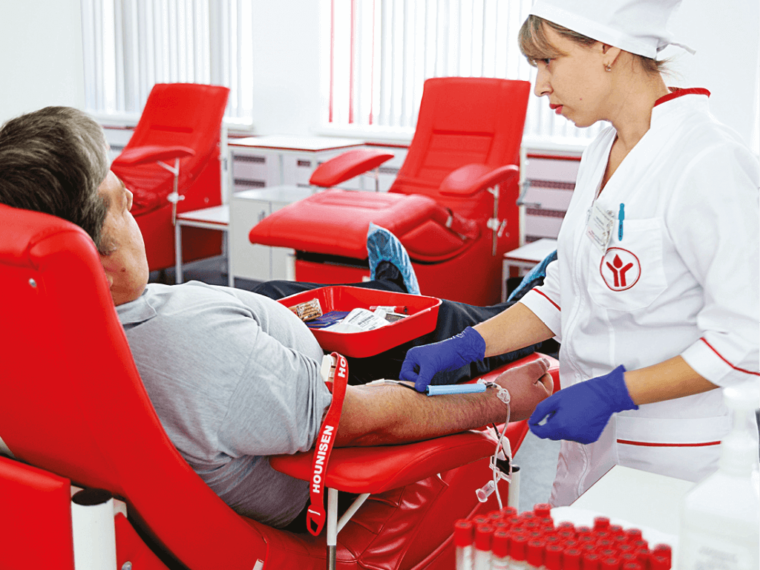 Донорство крові в Києві: куди звертатися та як підготуватися