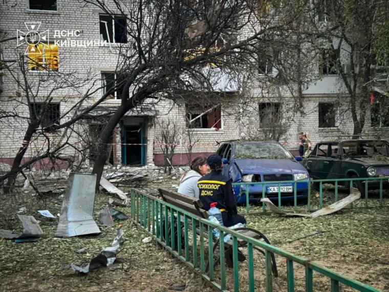 Наслідки ракетної атаки на Київщині 1 вересня: руйнування, загиблі та поранені у трьох населених пунктах