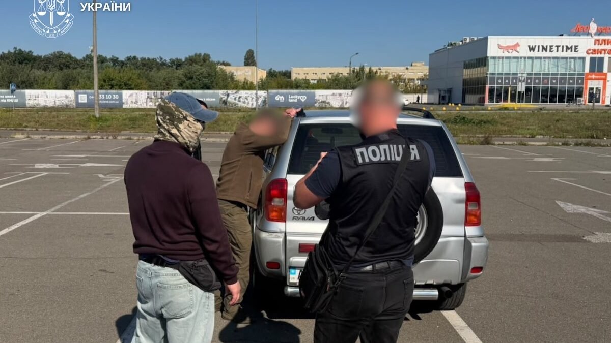 У Києві викрили схему хабарництва в Держекоінспекції за ігнорування вирубки лісу