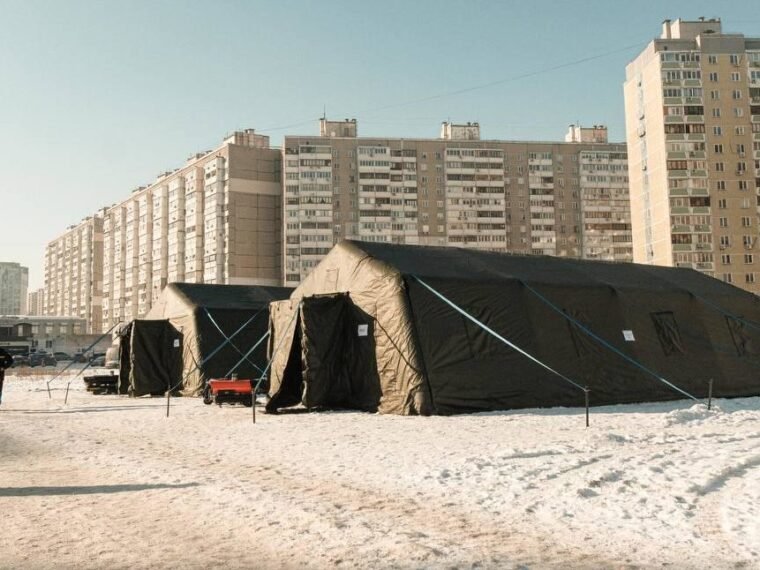 Київ готується до зими: план із 3 тисяч Пунктів незламності та продовольчих резервів