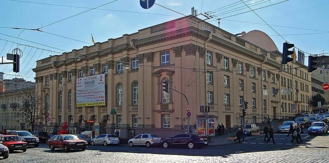 Нові правила роботи театрів Києва під час повітряних тривог