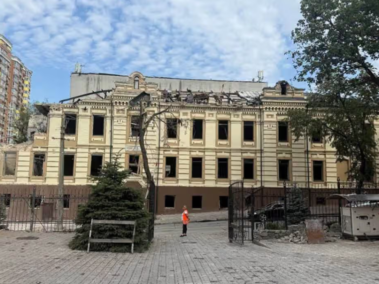 Зупинено демонтаж історичної будівлі Лук’янівської поліцейської дільниці: деталі та історія