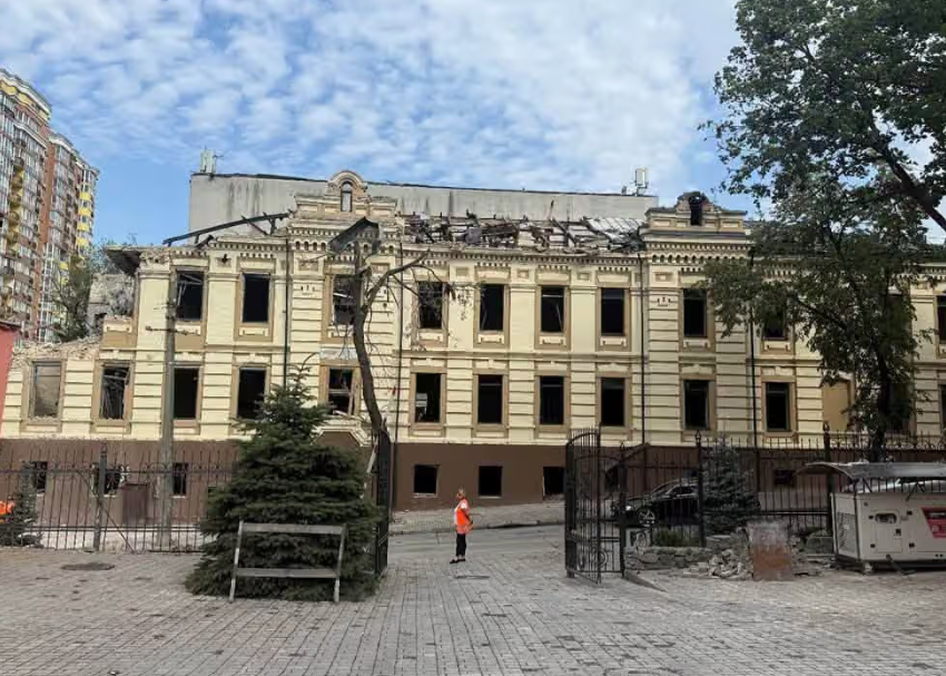 Зупинено демонтаж історичної будівлі Лук’янівської поліцейської дільниці: деталі та історія