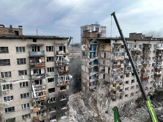 У Києві пошкоджено 4480 будинків: Кличко заявив про ризик зупинки відновлення