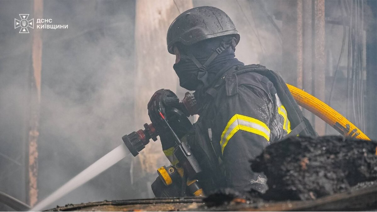 На Київщині постраждали 4 людини та пошкоджено 26 об’єктів після атак дронів