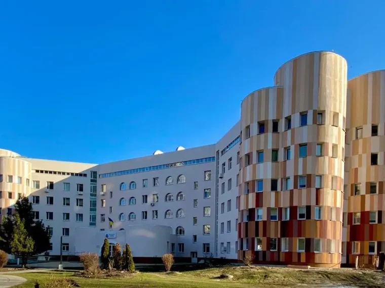 Київська лікарня №15 придбає дизельний генератор за 1,41 млн гривень