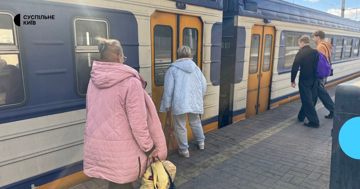 Додаткові рейси електрички та правила руху транспорту під час тривог у Києві