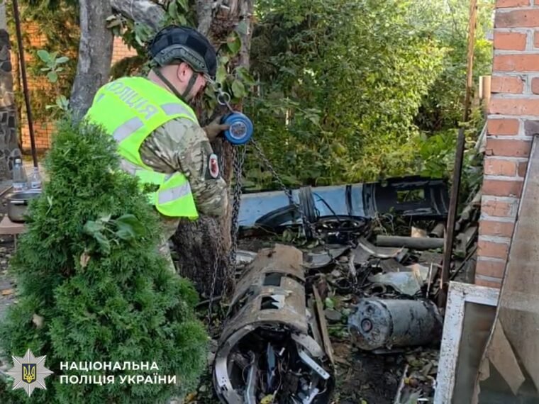 У Деснянському районі знешкодили бойову частину ворожого безпілотника