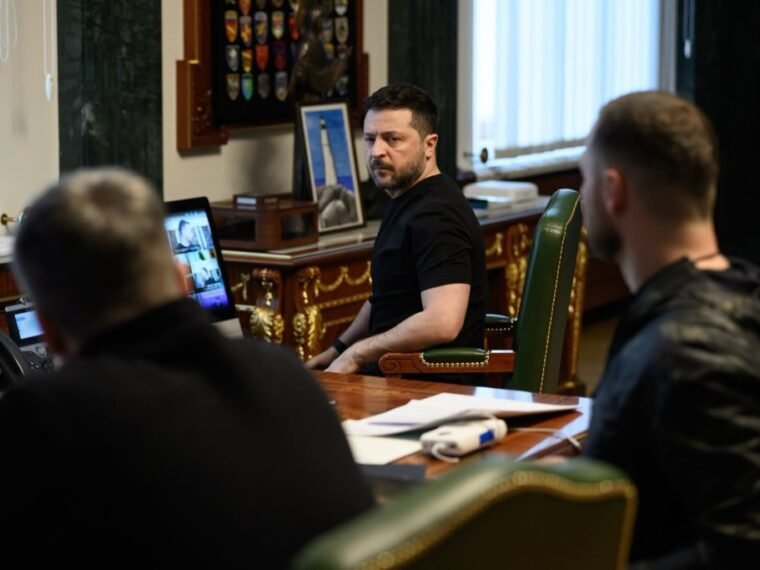 Київ під обстрілом: Росія застосувала касетні ракети по Печерську
