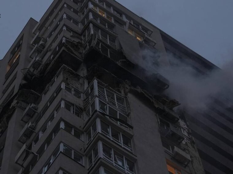 Атака дронів на Київ 21 жовтня: загиблі, поранені та пошкодження