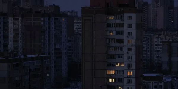 Київ готується до зими: скільки киян готові до тимчасового переїзду