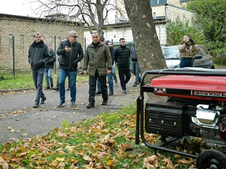 У Києві тестують резервне підключення мобільного зв’язку на випадок тривалих відключень світла