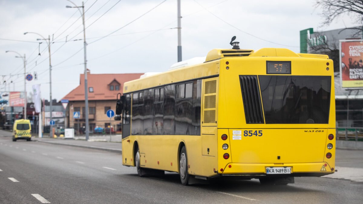 У Києві зміняться маршрути автобусів і тролейбуса через ярмарки на вихідних