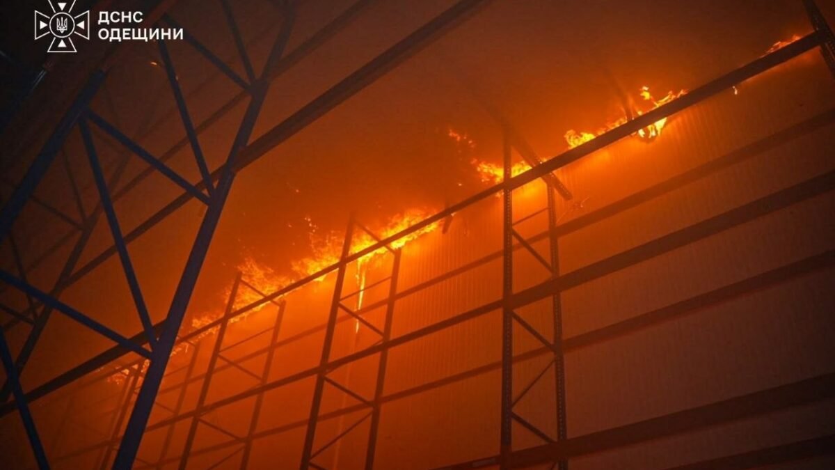 Атака на Борщагівський хімфармзавод у Києві: що відомо