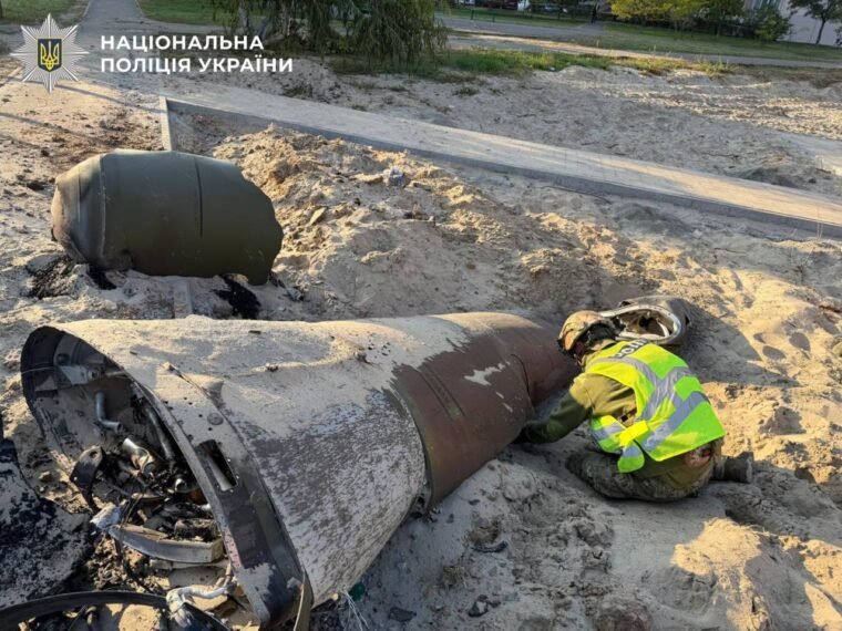 У Дарницькому районі виявили нездетоновану ракету: що відомо