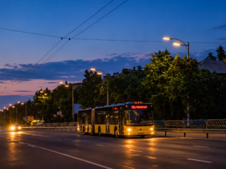 Зміни маршрутів автобусів №№ 22 та 91: як тепер курсує транспорт на Лівий берег Києва