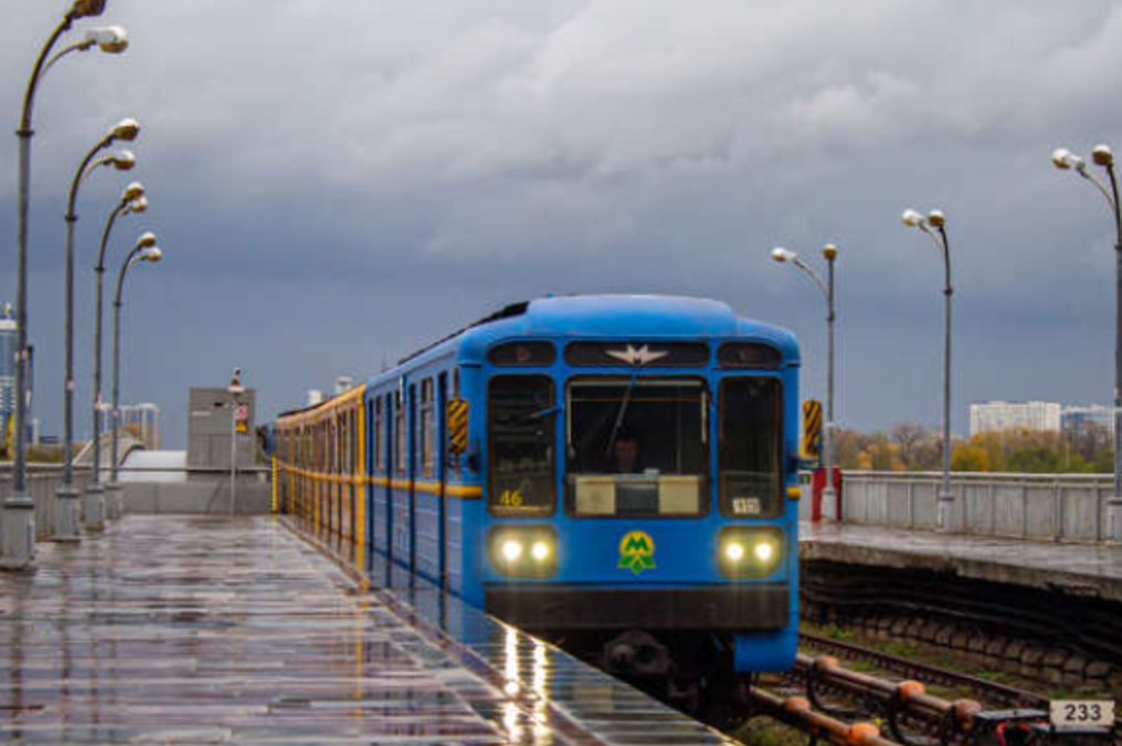 Метро Києва: зміни в русі поїздів 27 жовтня через ремонтні роботи