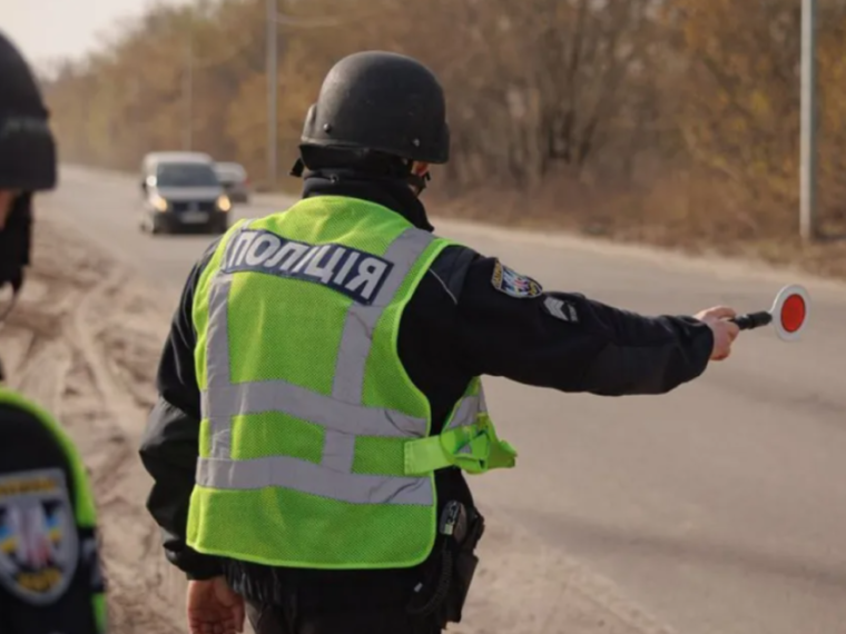 Рух на Берестейському проспекті ускладнено: ДТП біля автостанції «Дачна», як об’їхати