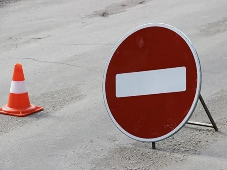 Зміни у русі транспорту через перекриття мостів у Києві 2 жовтня
