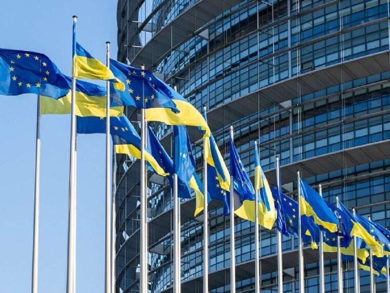 Зеленський обговорив з фон дер Ляєн удари РФ по енергетиці Києва та підтримку ЄС